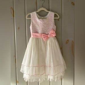 JONA MICHELLE girls pink and ivory formal dress with sequins & ruffles.  Size 6